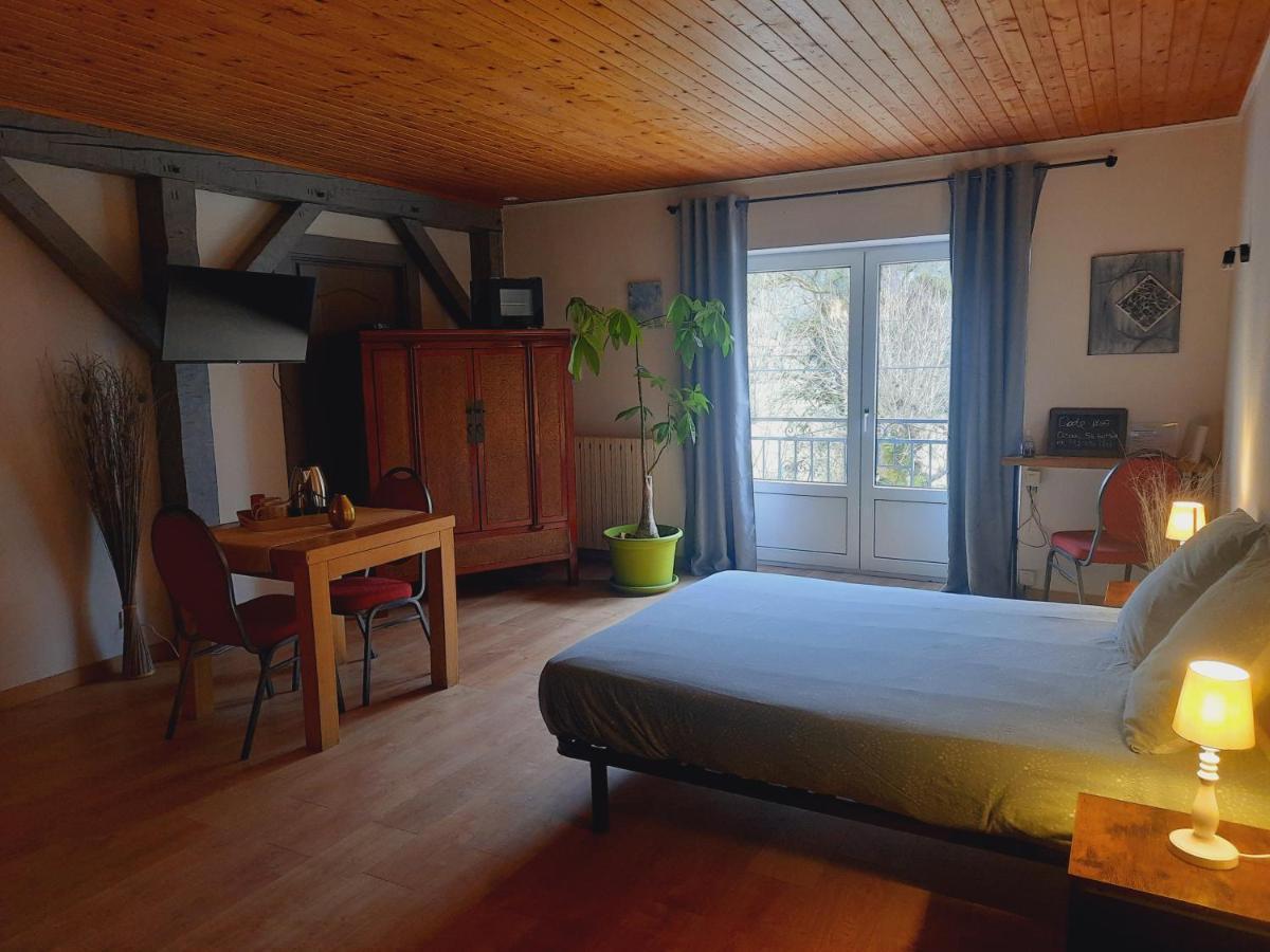 Chambre D'Hote De La Source Bleue Cusance 外观 照片